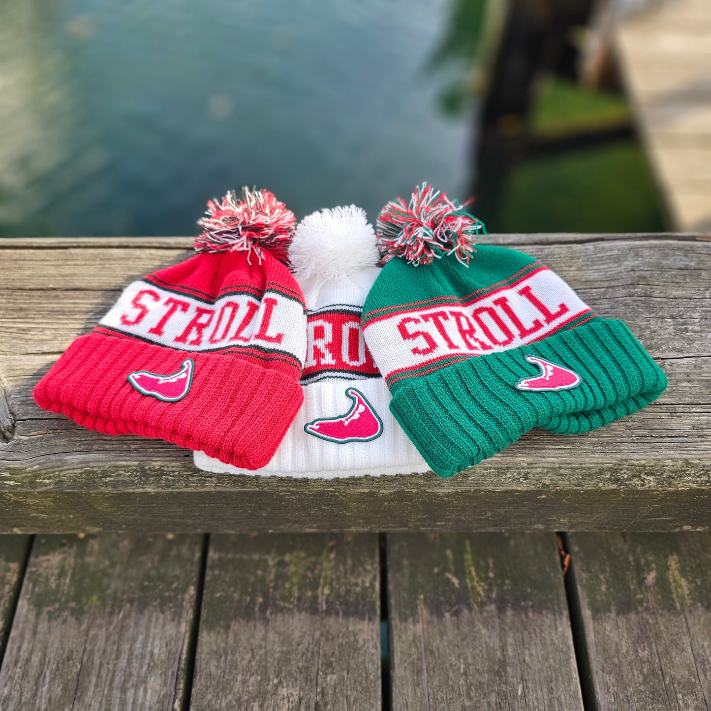 Stroll Pukka Pom Beanie