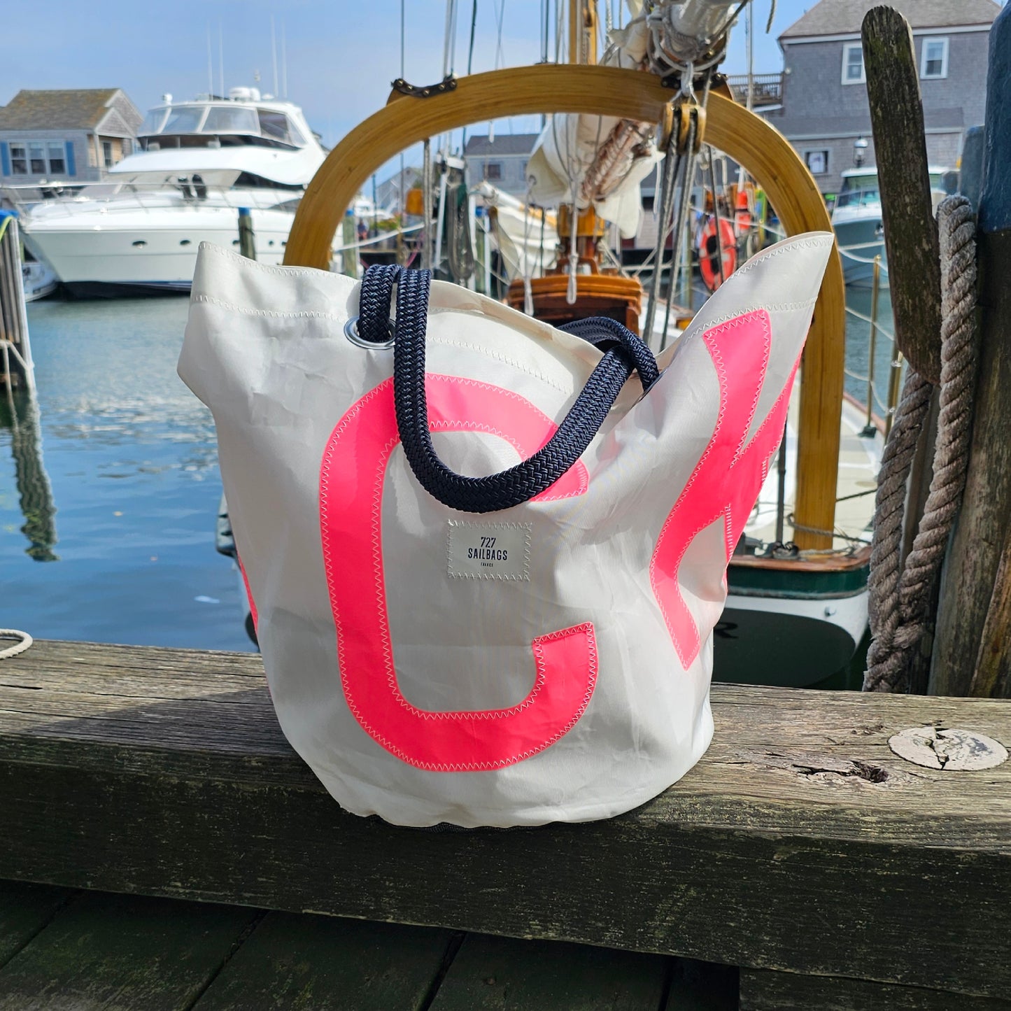 Nantucket 727 Family Bag