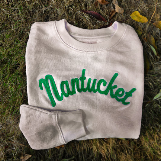 Nantucket Script Chainstitch Hampton Crewneck